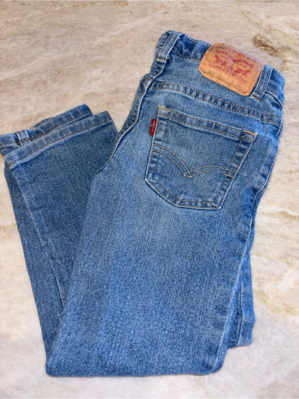 Levi’s size 6 reg 511 red tag kids